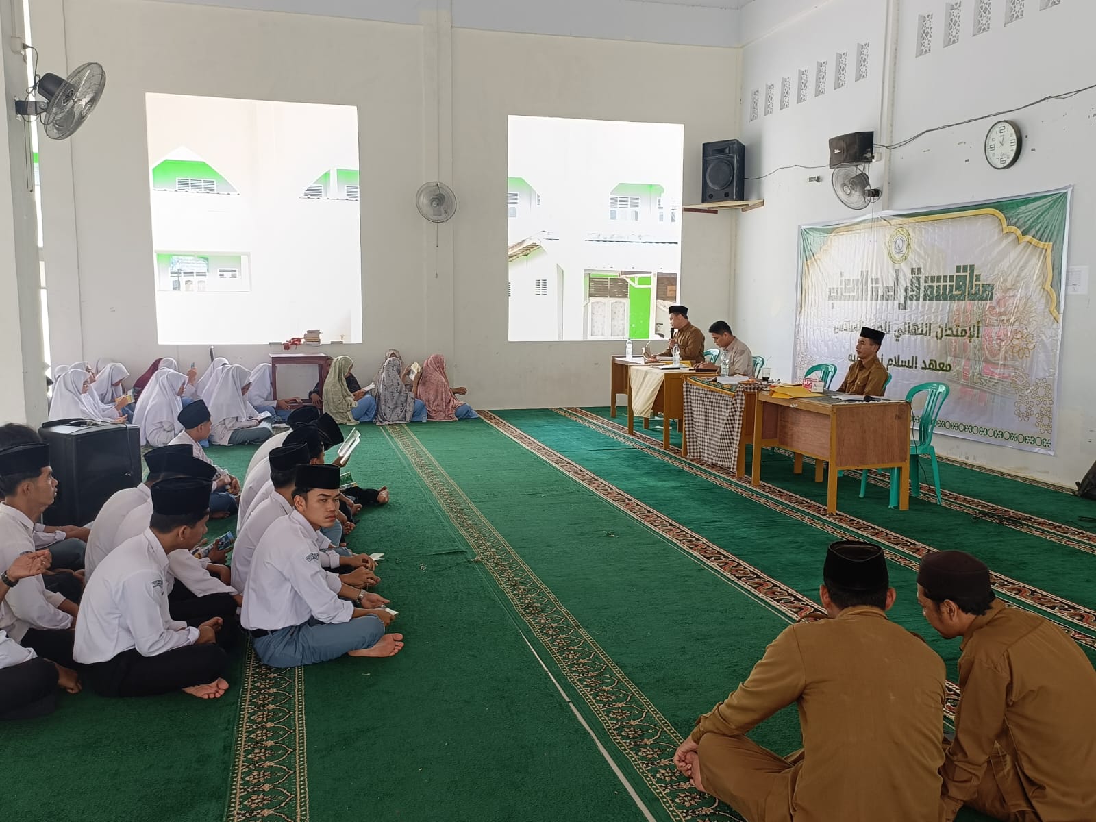 IAI Diniyyah Pekanbaru Laksanakan Sosialisasi PMB di Dua Pondok Pesantren di Air Tiris Kampar